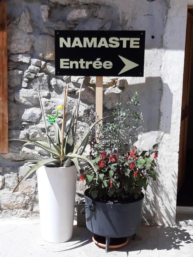 "Namaste" Chambre Zen Au Calme Saint-Jean-dʼAulps 외부 사진